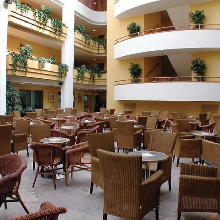 Playas De Liencres - & 3*