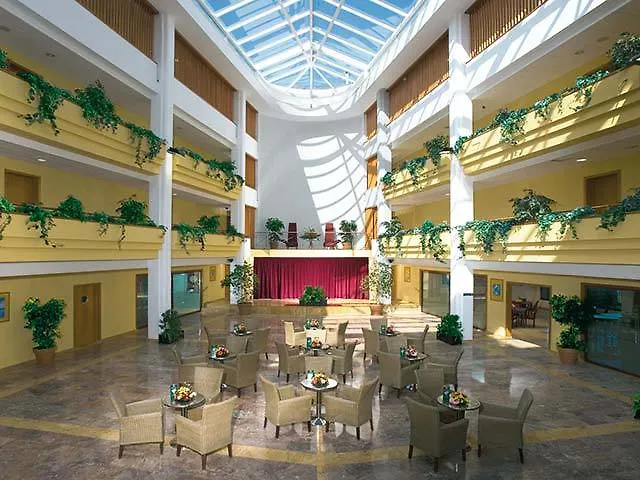 아파트호텔 Playas De Liencres - & 3*